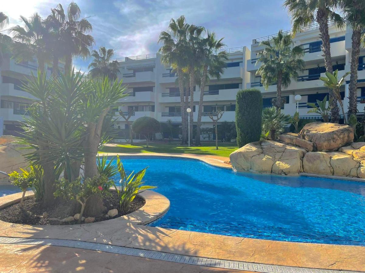Coral House - La Calma - Playa Flamenca - Big Terrace & 4 Swimming Pools. Appartement Buitenkant foto